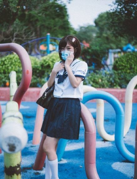 网游之美女同居