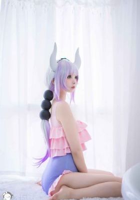 年轻的闺蜜3免费观看