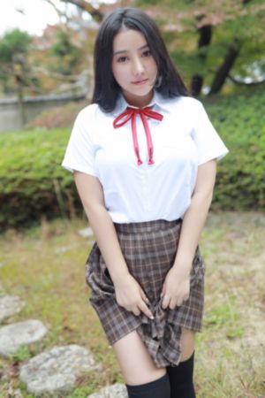极乐玩偶
