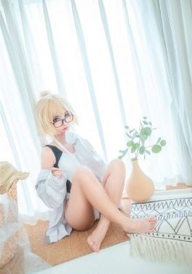 美女的隐私尿囗免费看