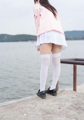 年轻的嫂子韩国伦理