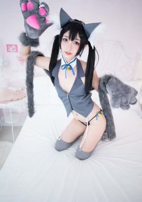 大胸姐妹在线观看